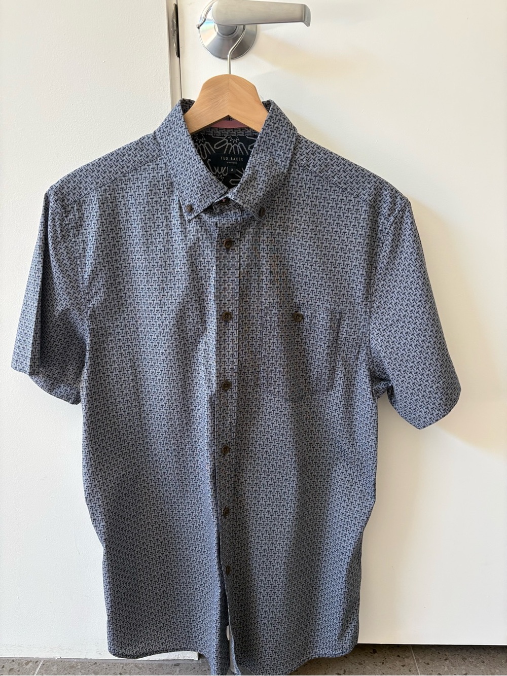 Ted Baker Men's Short-Sleeve Button-Down Shirt - Blue Geo Print